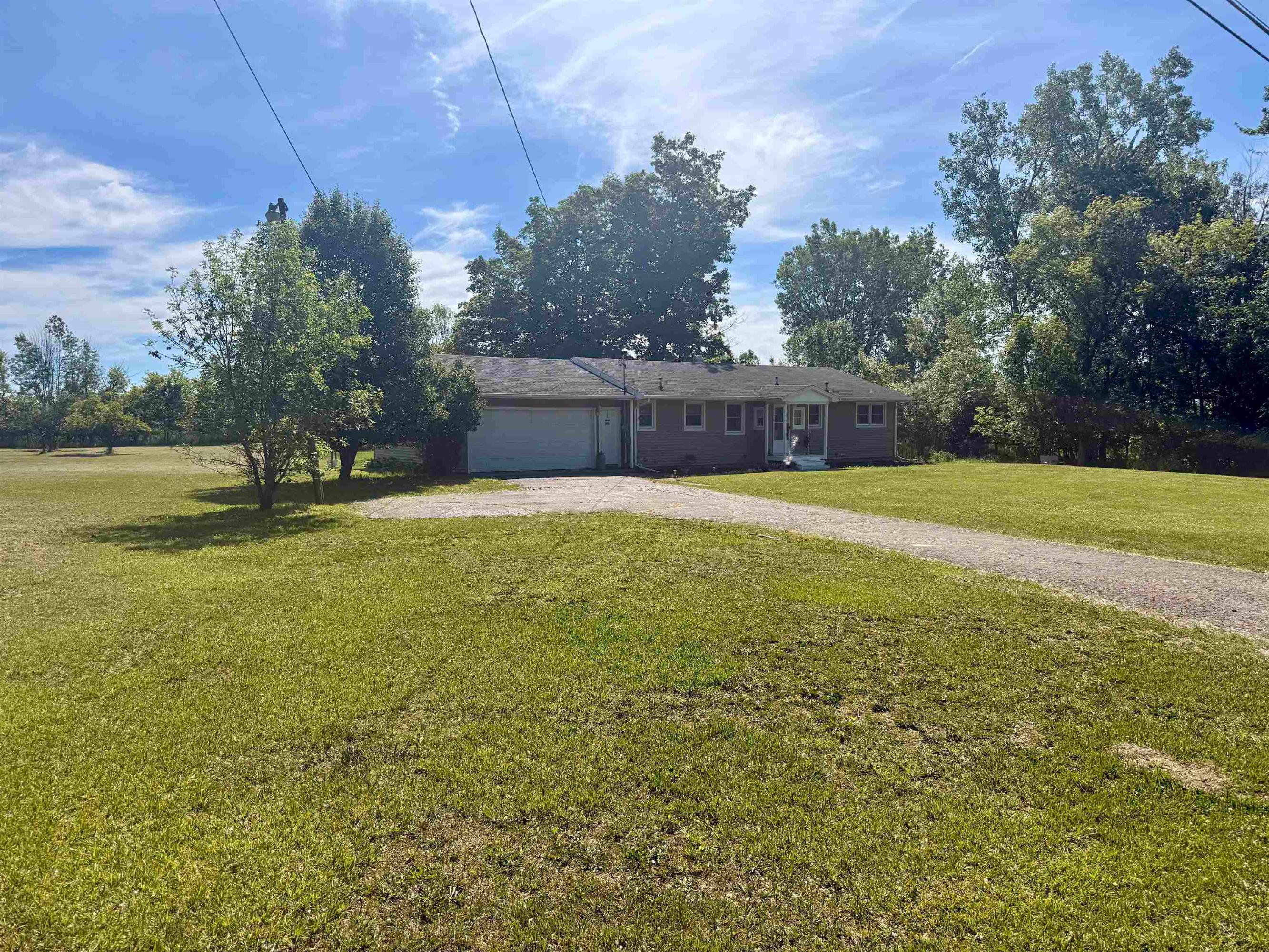 2041 Vandekarr Rd, image 3